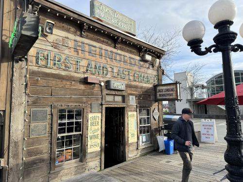 Heinold's First and Last Chance Saloon in Jack London Sqaure